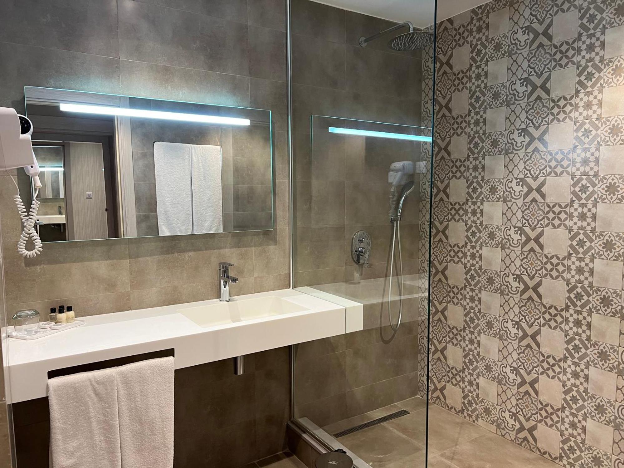 Hotel Ben Aouda & Spa Tipaza المظهر الخارجي الصورة